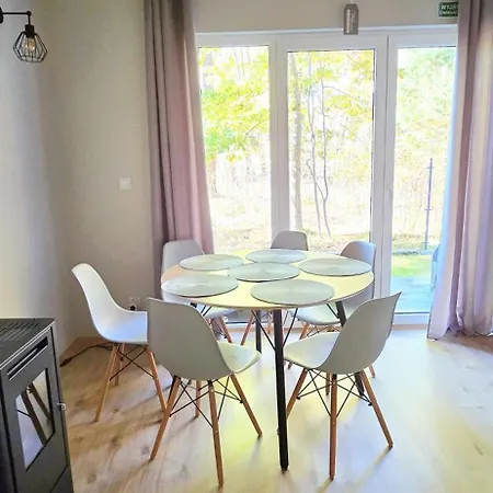 - Bursztynowy Zakatek - 300m Od Morza Apartman